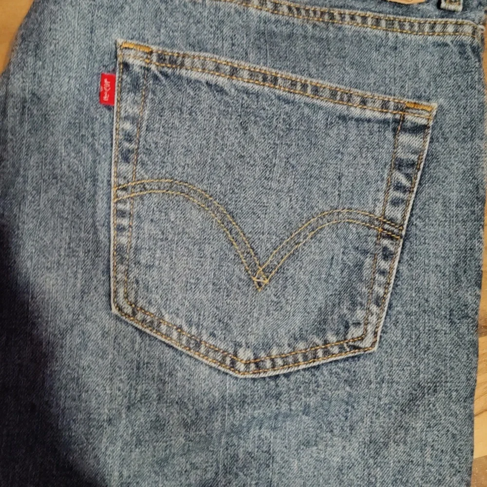 Levi's 550 relaxed Fit Shorts Sz 44 - Picture 4 of 6